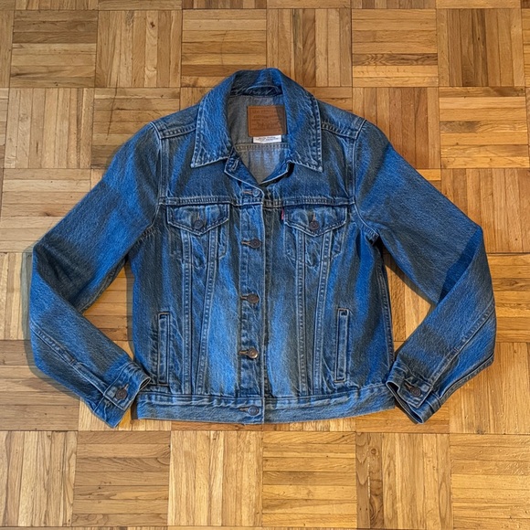 Levi's Jackets & Blazers - [SOLD!] Levi's Original Trucker Denim Jacket in Soft as Butter